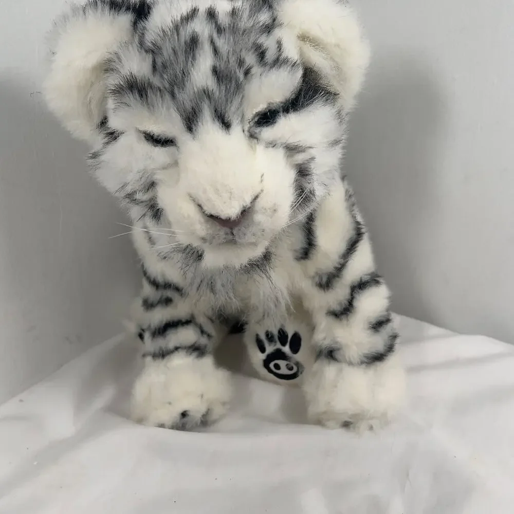 WowWee Alive Interactive White Tiger Cub Plush Toy 2007 Realistic Makes Sounds